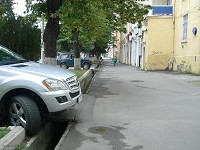 Gori Strassengraben1